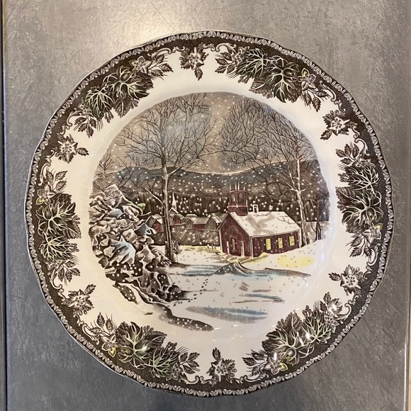Set of 4 Johnson Brothers Friendly Village Buffet Plates - Picture 4 of 5